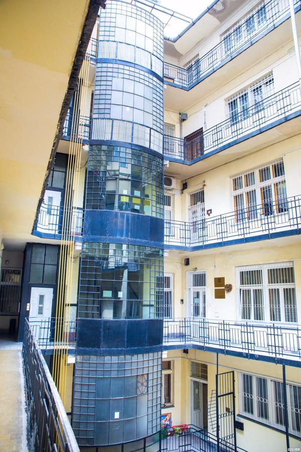 Sunflower Aparthotel Budapest Exteriör bild